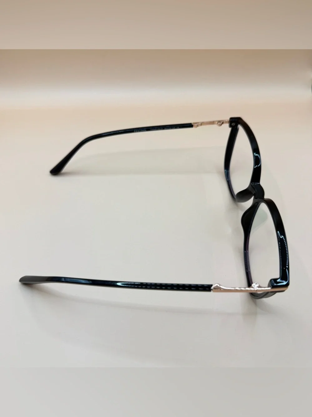 Women's Black Round Optical Glasses with Case